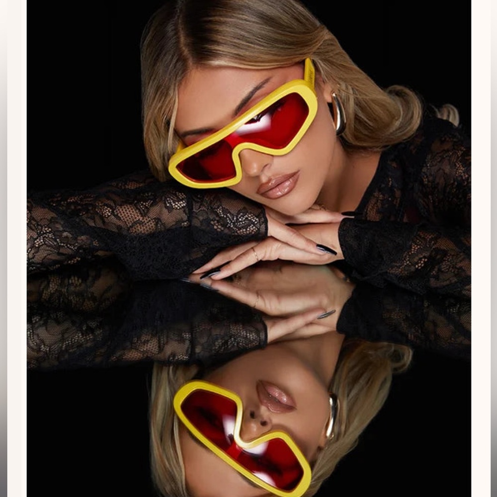 Lorvae shades